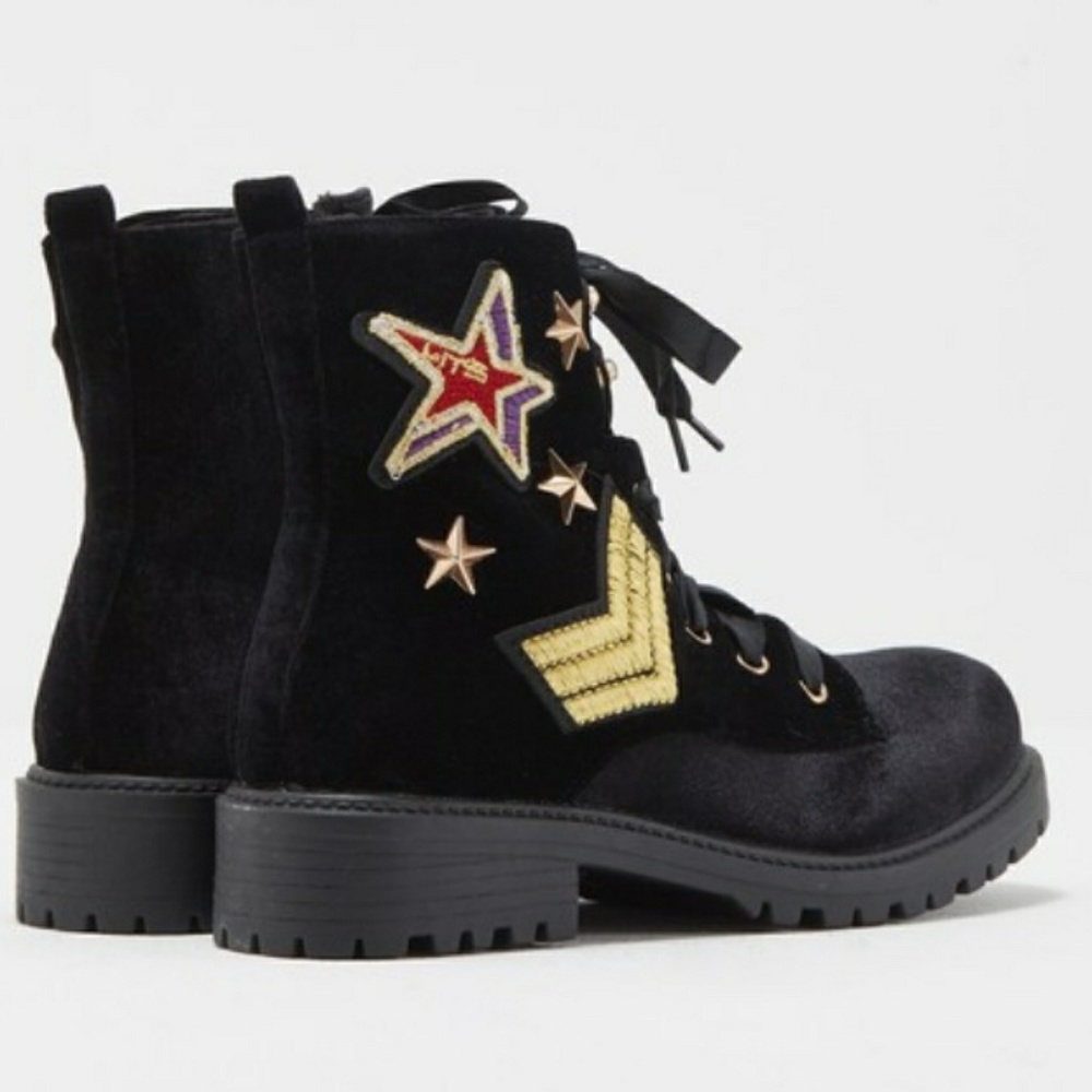 Black Suede boots (never worn) - Picture 2 of 6